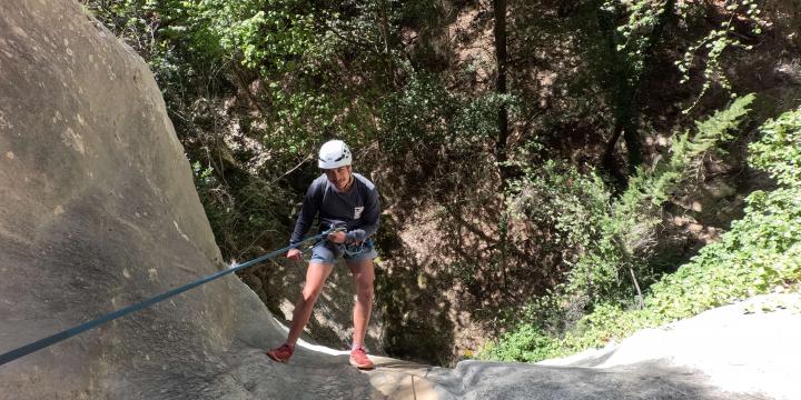 Parcours aventure du canyon sec de Main morte le 21 avril 2026